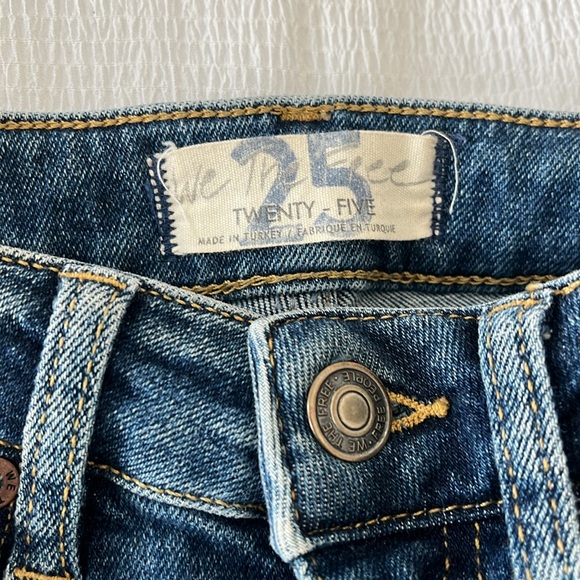 Free People Skinny Jeans - Picture 2 of 4